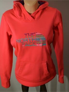 The North Face Women's Coral Pullover Hoodie with Multicolor Logo. Large